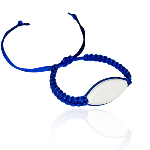 Bracelet personnalisable avec plaque vierge pour personnalisation facile.