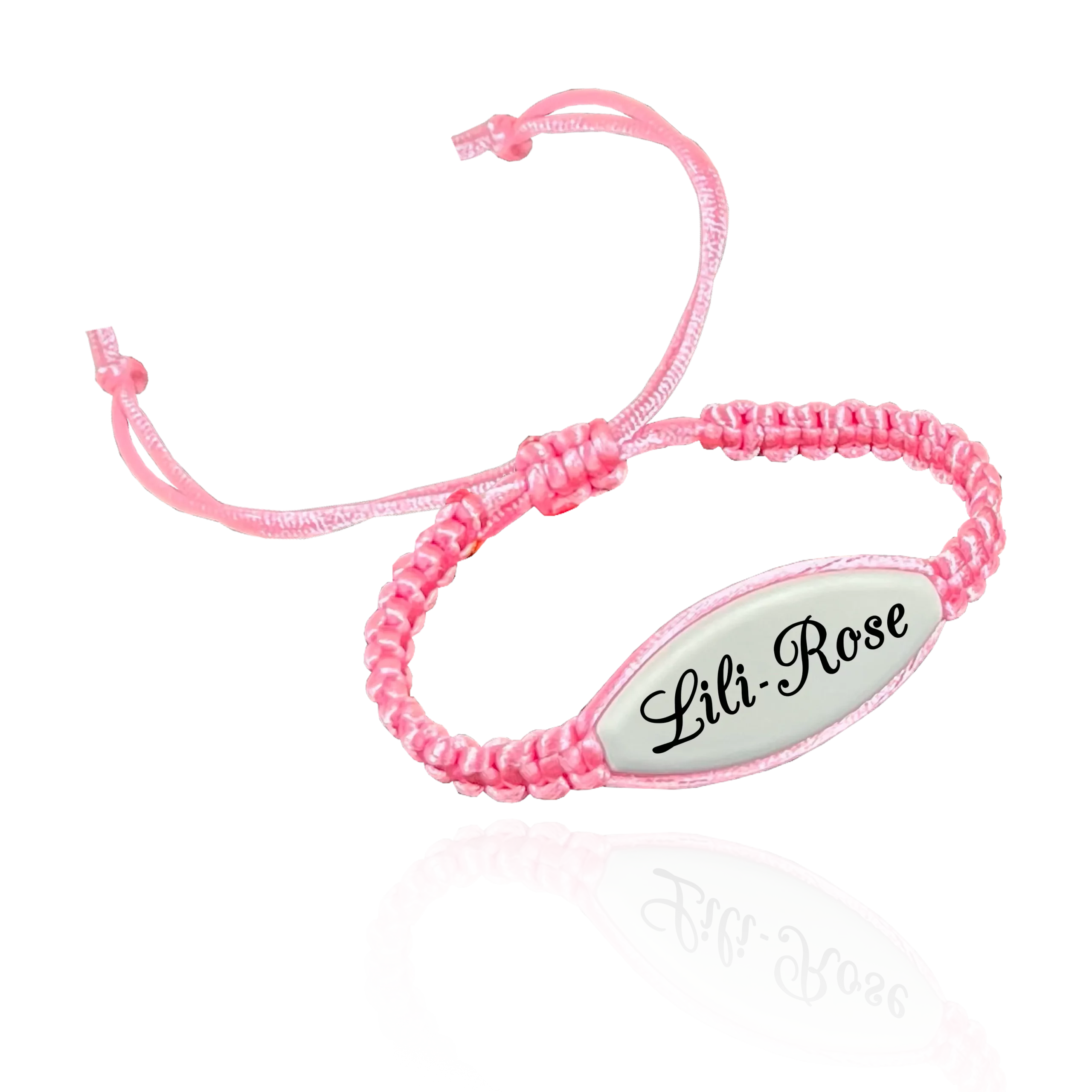 Bracelet personnalisable avec plaque vierge pour personnalisation facile.